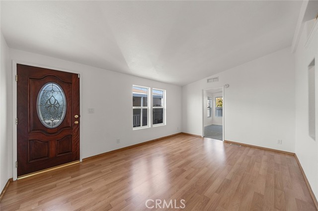 Detail Gallery Image 3 of 23 For 8681 Katella Ave #861,  Stanton,  CA 90680 - 4 Beds | 2 Baths