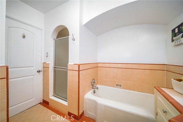 1216 Ramona Rd, Alhambra, California 91803, 2 Bedrooms Bedrooms, ,1 BathroomBathrooms,Single Family Residence,For Sale,Ramona Rd,CV24071581