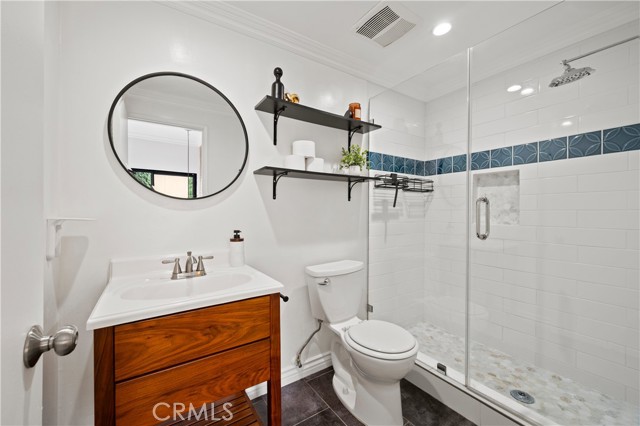 Detail Gallery Image 27 of 34 For 730 W 4th St #307,  Long Beach,  CA 90802 - 1 Beds | 1/1 Baths