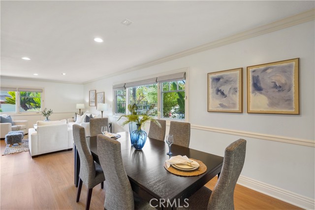 22550 Flamingo Street, Woodland Hills CA: https://media.crmls.org/medias/d11269d8-61c9-45d5-ab57-addb23ce1e92.jpg