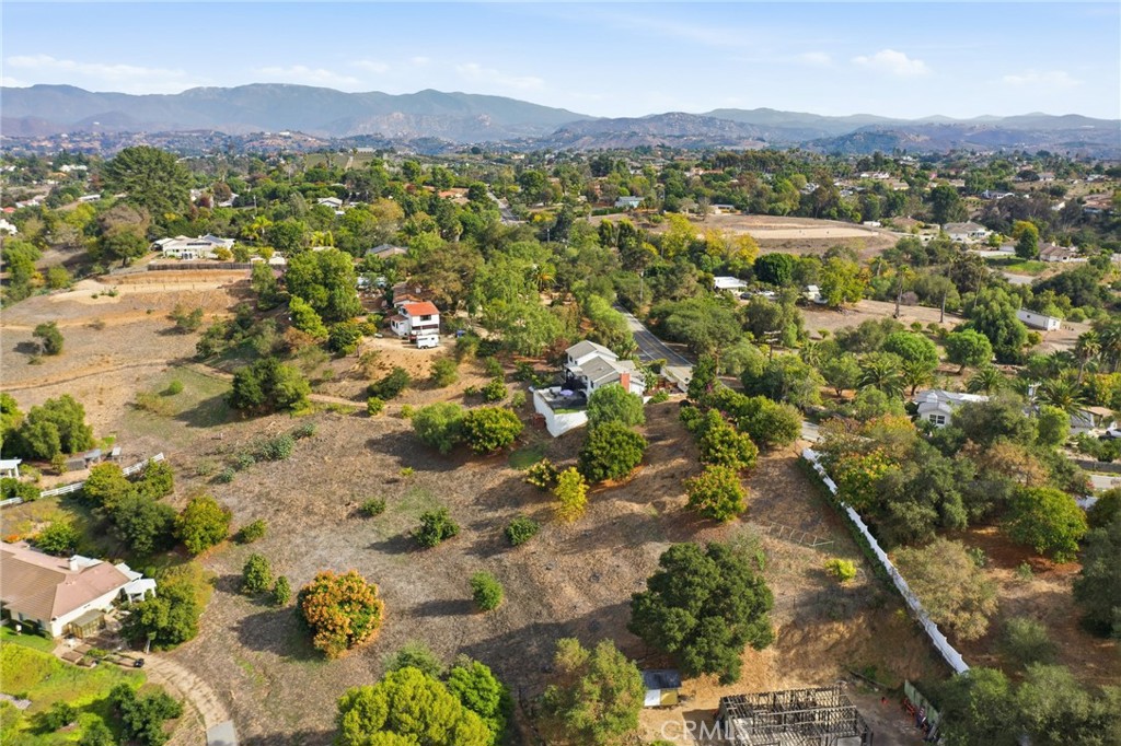 D1128E2B Cf23 413F 9B25 8686D443E35B 1864 Winterwarm, Fallbrook, Ca 92028 &Lt;Span Style='BackgroundColor:transparent;Padding:0Px;'&Gt; &Lt;Small&Gt; &Lt;I&Gt; &Lt;/I&Gt; &Lt;/Small&Gt;&Lt;/Span&Gt;