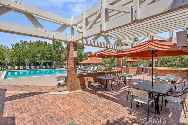 4 Ribera, Irvine CA: https://media.crmls.org/medias/d113258a-e081-4f79-9c07-468c2ef1995f.jpg