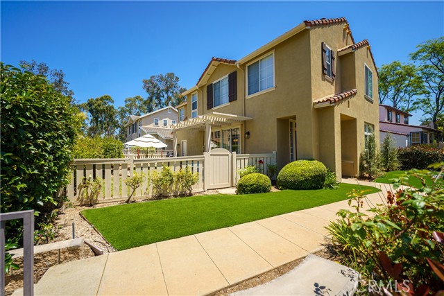 Detail Gallery Image 1 of 35 For 37 Paseo Vespertino, Rancho Santa Margarita,  CA 92688 - 4 Beds | 2/1 Baths