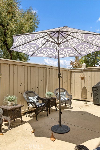 Detail Gallery Image 4 of 24 For 2061 W Redlands Bld 7a,  Redlands,  CA 92373 - 2 Beds | 2 Baths