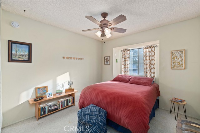 Detail Gallery Image 16 of 27 For 39330 Gainsborough Dr, Palmdale,  CA 93551 - 3 Beds | 2 Baths