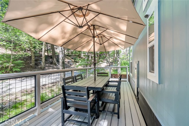 27500 HWY 189, Lake Arrowhead CA: https://media.crmls.org/medias/d115d622-eead-4b41-a05b-bea138c6557f.jpg