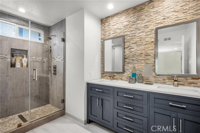 7126 Shadow Ridge Court, West Hills CA: https://media.crmls.org/medias/d11645dd-7579-4878-a034-895b8f6cae7e.jpg
