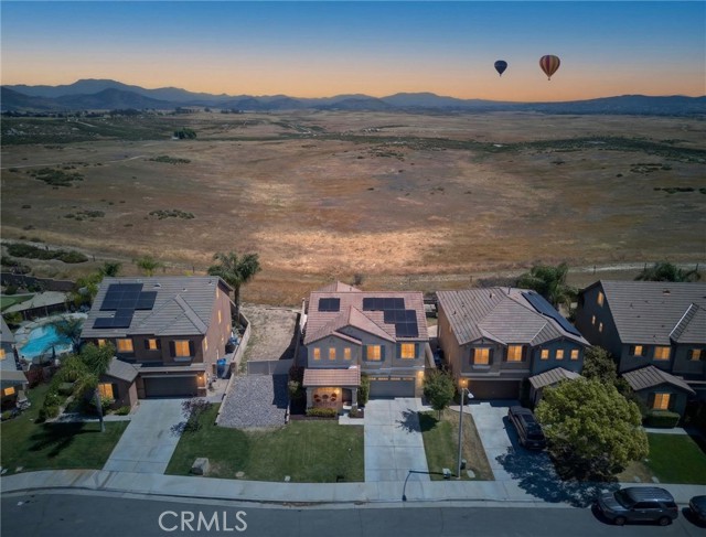 Detail Gallery Image 4 of 67 For 38430 Magdelena St, Murrieta,  CA 92563 - 3 Beds | 2/1 Baths