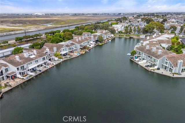 Detail Gallery Image 56 of 59 For 3742 Montego Dr, Huntington Beach,  CA 92649 - 3 Beds | 3 Baths