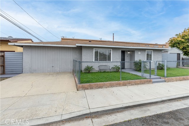 5373 Locust Avenue, Long Beach, California 90805, 2 Bedrooms Bedrooms, ,1 BathroomBathrooms,Single Family Residence,For Sale,Locust,OC24078686