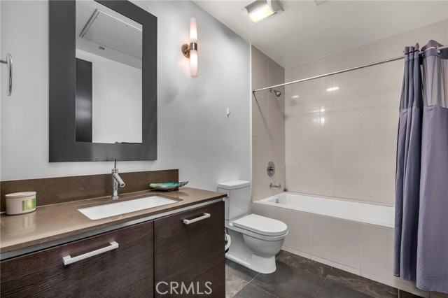 Detail Gallery Image 17 of 21 For 13320 Beach #202,  Marina Del Rey,  CA 90292 - 2 Beds | 2 Baths