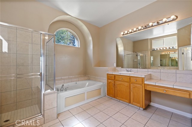 Detail Gallery Image 26 of 38 For 9600 Lake Superior Dr, Bakersfield,  CA 93312 - 4 Beds | 3/1 Baths