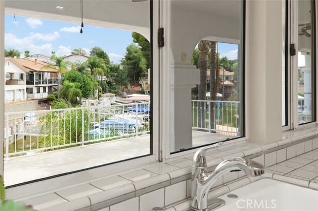 Detail Gallery Image 13 of 46 For 30220 Red Lure Pl, Canyon Lake,  CA 92587 - 3 Beds | 3 Baths