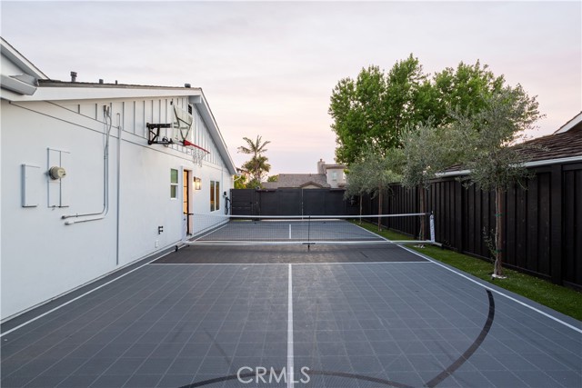 Detail Gallery Image 31 of 31 For 1700 Highland Dr, Newport Beach,  CA 92660 - 5 Beds | 6/1 Baths