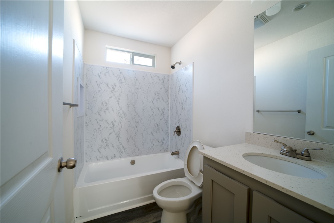 Detail Gallery Image 13 of 19 For 2129 Skinner Ct #9,  Thousand Oaks,  CA 91362 - 3 Beds | 2 Baths