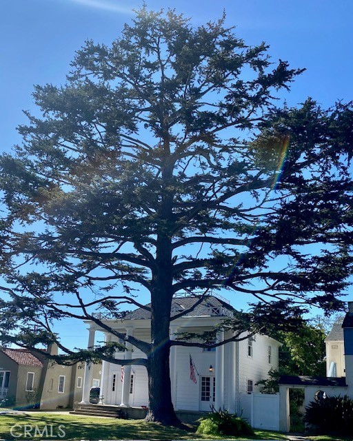 Detail Gallery Image 2 of 40 For 1423 Post Ave, Torrance,  CA 90501 - 5 Beds | 3/1 Baths