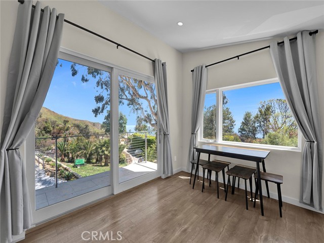 Detail Gallery Image 36 of 39 For 20537 Little Rock Way, Malibu,  CA 90265 - 5 Beds | 3 Baths