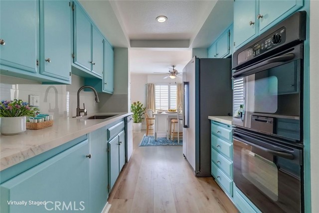 3200 La Rotonda Drive, Rancho Palos Verdes, California 90275, ,Residential Income,For Sale,La Rotonda,SB25249999 3200 La Rotonda Drive, Rancho Palos Verdes, California 90275, ,Residential Income,For Sale,La Rotonda,SB25249999