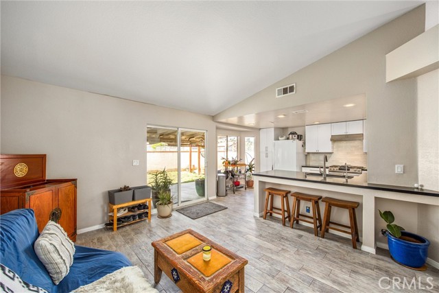 Detail Gallery Image 14 of 33 For 2201 Canyon, Colton,  CA 92324 - 3 Beds | 2 Baths