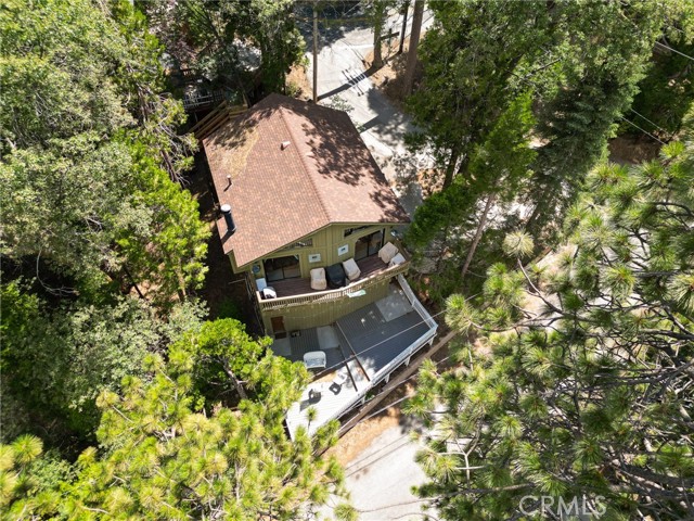 Detail Gallery Image 4 of 34 For 534 Dover Ct, Lake Arrowhead,  CA 92352 - 4 Beds | 3 Baths