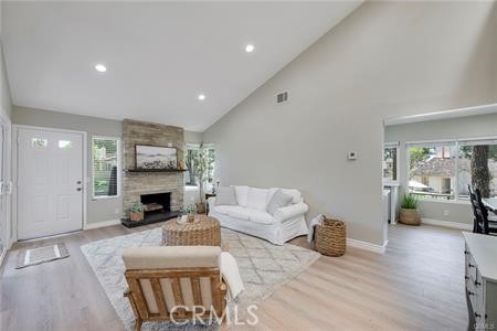 Detail Gallery Image 4 of 31 For 801 Vista Ct, Brea,  CA 92821 - 3 Beds | 2 Baths