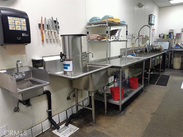  Commercial for Sale in Rialto, California