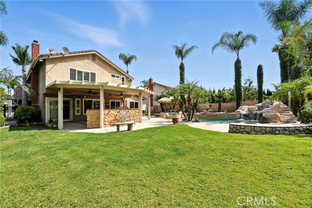 3581 Hillsdale Ranch Road, Chino Hills CA: https://media.crmls.org/medias/d120fab4-ab10-491b-a3e8-458d4a66db67.jpg