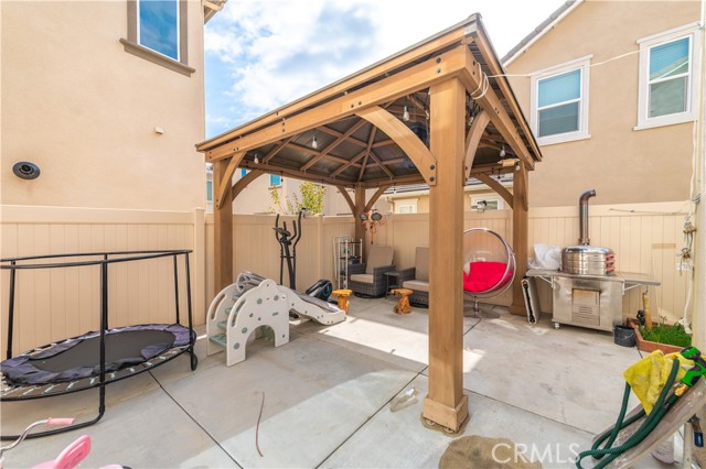 Detail Gallery Image 30 of 33 For 8635 Autumn Path St, Chino,  CA 91708 - 3 Beds | 2/1 Baths