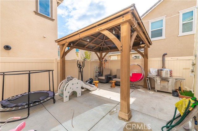 Detail Gallery Image 30 of 33 For 8635 Autumn Path St, Chino,  CA 91708 - 3 Beds | 2/1 Baths