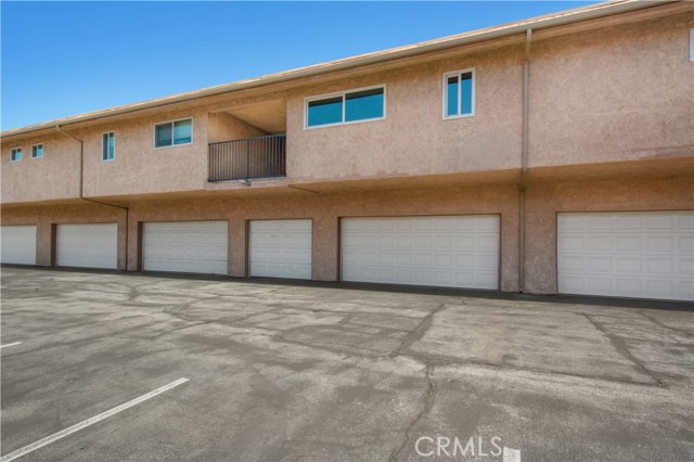 Detail Gallery Image 11 of 29 For 901 Citrus Dr 17b,  La Habra,  CA 90631 - 2 Beds | 2 Baths