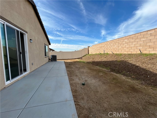 Detail Gallery Image 11 of 33 For 19904 Lanceleaf Ct, Riverside,  CA 92508 - 4 Beds | 2 Baths