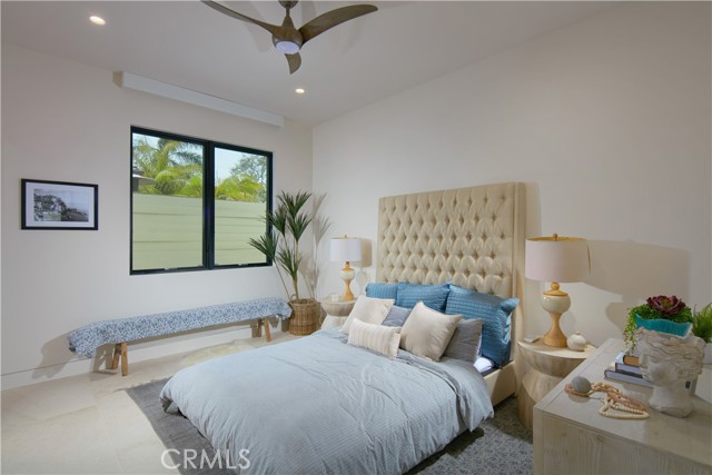 Detail Gallery Image 16 of 27 For 521 Angelita, Corona Del Mar,  CA 92625 - 4 Beds | 6 Baths