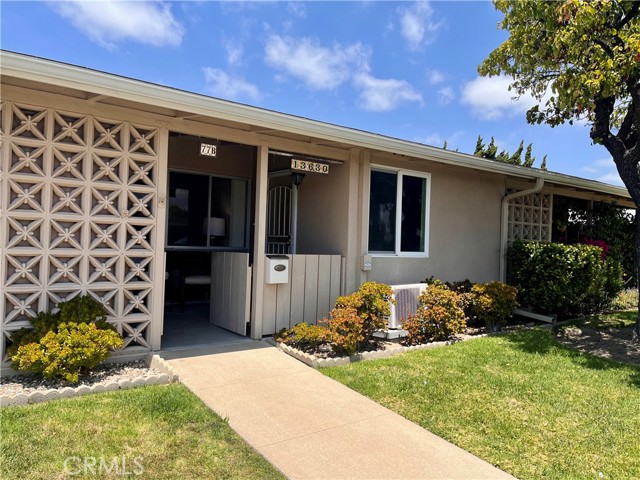 13630 Alderwood M4-77B, Seal Beach CA: https://media.crmls.org/medias/d12493b5-ce5e-4e42-87ff-eec697393b08.jpg