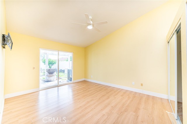 Detail Gallery Image 8 of 9 For 12012 Barclay, Moreno Valley,  CA 92557 - 3 Beds | 2 Baths