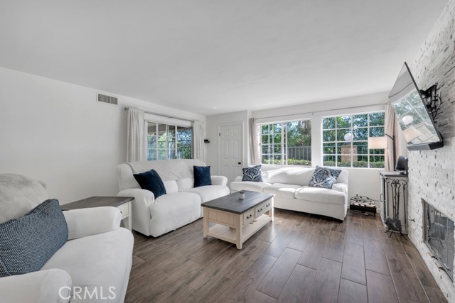 600 Charles Street photo 7
