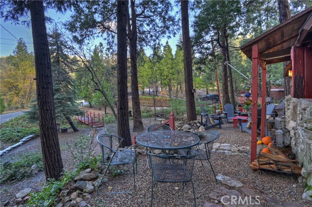 Detail Gallery Image 16 of 33 For 23270 Brookside, Crestline,  CA 92325 - 1 Beds | 1 Baths