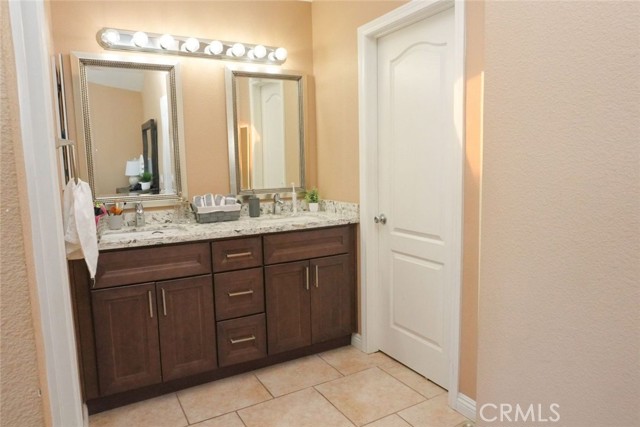 Detail Gallery Image 12 of 18 For 13643 Cabrillo Court, Fontana,  CA 92336 - 4 Beds | 2/1 Baths