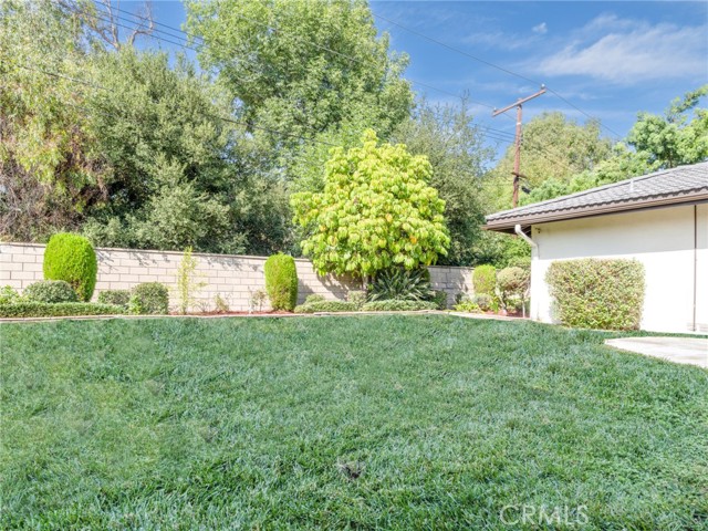 Detail Gallery Image 29 of 33 For 417 S Charvers Ave, West Covina,  CA 91791 - 4 Beds | 3 Baths