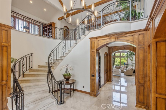 25769 Oak Leaf Court, Valencia CA: https://media.crmls.org/medias/d127ed9e-04b4-4999-b604-075e80498ea1.jpg