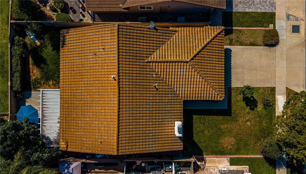 https://media.crmls.org/medias/d12805d2-3e85-4583-aa11-a41b221cffd6.jpg?preset=X-Large
