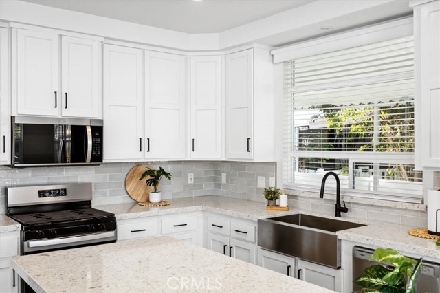 Detail Gallery Image 5 of 21 For 7239 San Luis St, #184,  Carlsbad,  CA 92011 - 2 Beds | 2 Baths