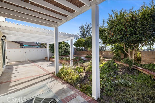 Detail Gallery Image 27 of 32 For 23441 via Ronda, Mission Viejo,  CA 92691 - 4 Beds | 2 Baths