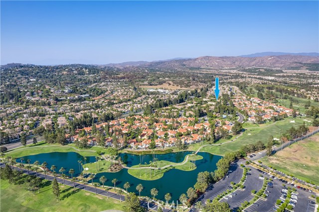 234 Gallery Way, Tustin CA: https://media.crmls.org/medias/d12894b6-c0cc-42fe-9d83-21a87d9cadf7.jpg