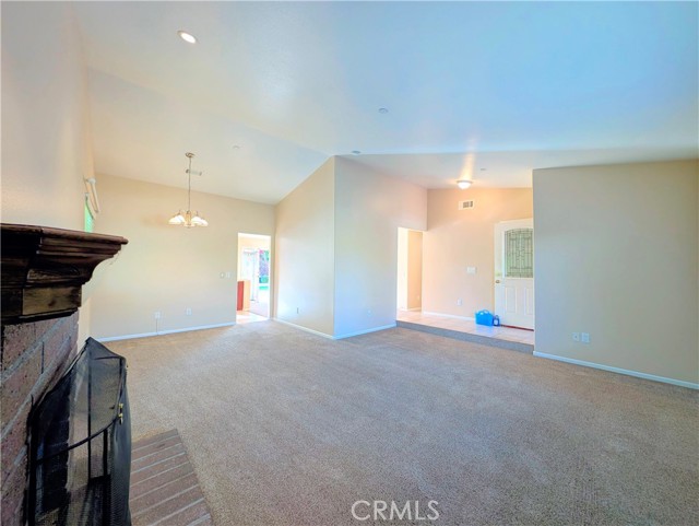 128 Channing Street, Redlands CA: https://media.crmls.org/medias/d129caf4-323a-4ab2-b5b5-a49b1ef915e9.jpg