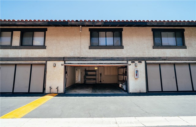 1438 W 146th Street, Gardena CA: https://media.crmls.org/medias/d12b73ef-5f96-4f39-b201-d03c447a601e.jpg