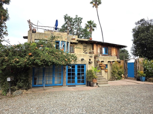 1403 Avon Park, Los Angeles CA: https://media.crmls.org/medias/d12ba172-4367-416e-8a5e-5a199ad5741a.jpg