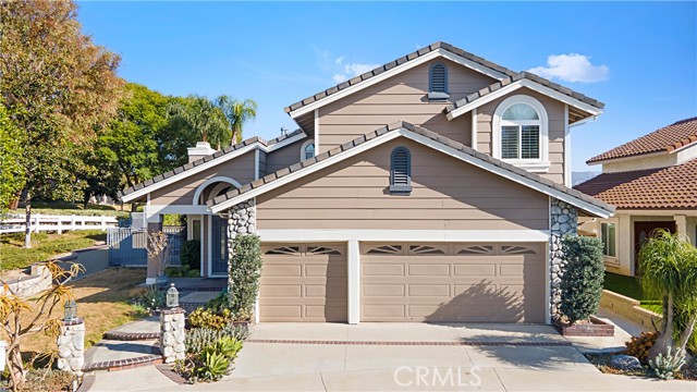 Detail Gallery Image 3 of 39 For 5710 via Del Potrero, Yorba Linda,  CA 92887 - 4 Beds | 3 Baths