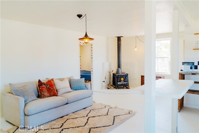 Detail Gallery Image 7 of 47 For 48317 Burns Canyon Rd, Pioneertown,  CA 92268 - 2 Beds | 1 Baths