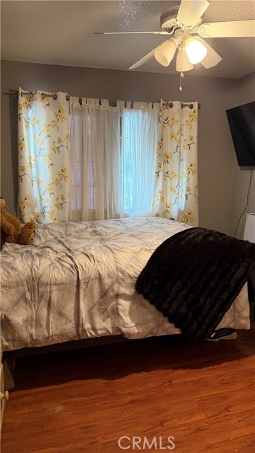 Detail Gallery Image 13 of 32 For 10900 Goss, Sun Valley,  CA 91352 - 4 Beds | 2 Baths