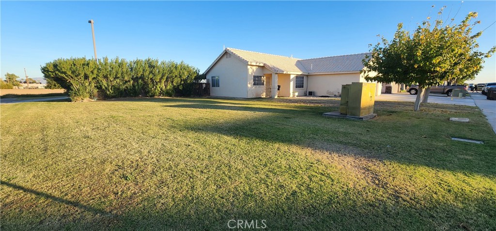 MLS #OC25253869 image #1